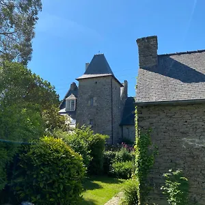  Couette-café Manoir Des Bords De Rance France
